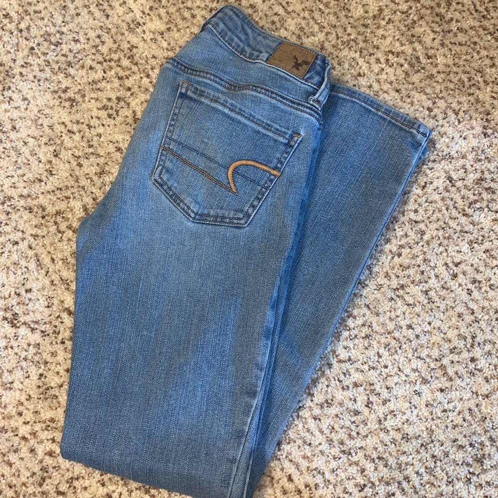 cute faded american eagle jeans size 0